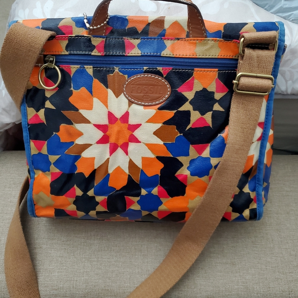 Fossil Crossbody Pvs Canvas Bag. - image 2